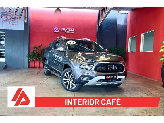 FIAT TORO 2.0 16V TURBO DIESEL RANCH 4WD AT9 FIAT TORO 2.0 16V TURBO DIESEL RANCH 4WD AT9